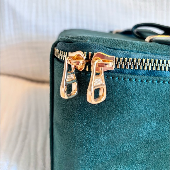 Green Suede Women's Bag - Picture 7 of 10